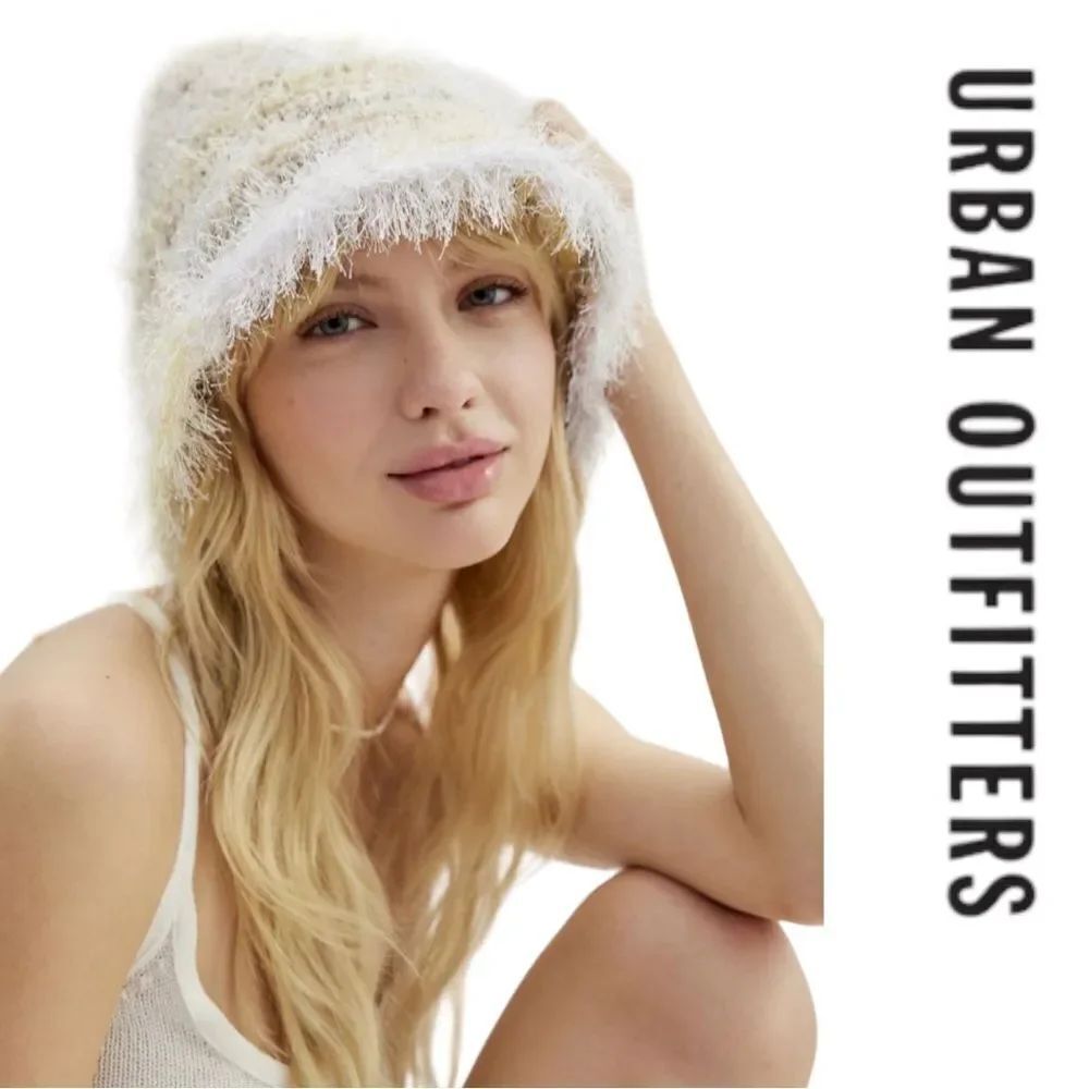 UO Urban Outfitters Giana Beige Crochet Bucket Cap Hat NEW